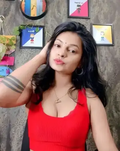 Call Girls Service in Ganeshpeth